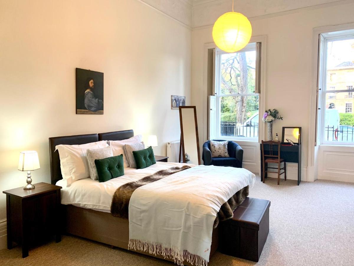 Grosvenor Apartments In Bath - Great For Families, Groups, Couples, 80 Sq M, Parking Exterior photo